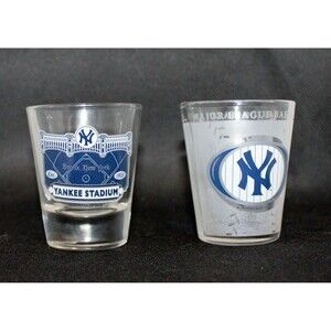 2 New New York Yankees shot glasses RARE